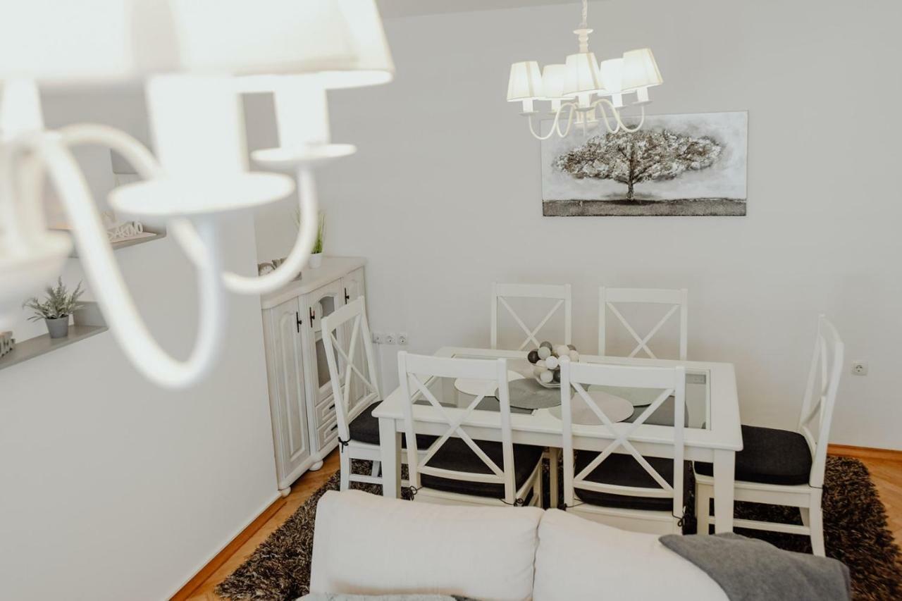 Apartman M5 Dakovo Exterior foto